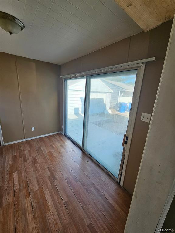 8685 DODGE Avenue, Warren, MI 48089 — Photo 17