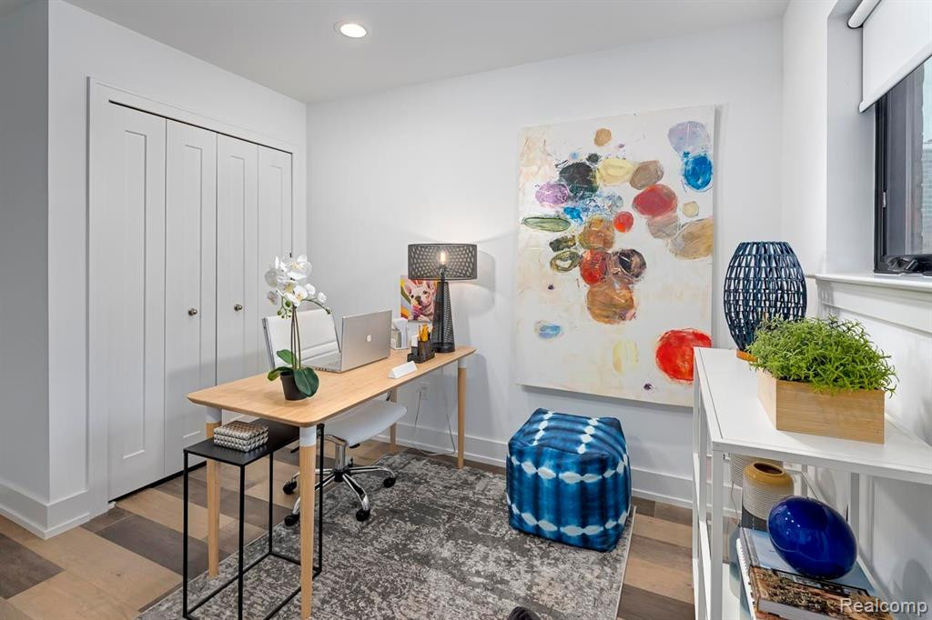 764 Huntley Lane, Troy, MI 48085 — Photo 16