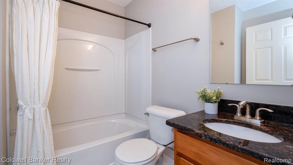 6323 BRANT Lane, Ypsilanti, MI 48197 — Photo 44