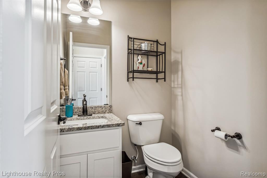 5127 CLYDE Road, Howell, MI 48855 — Photo 17