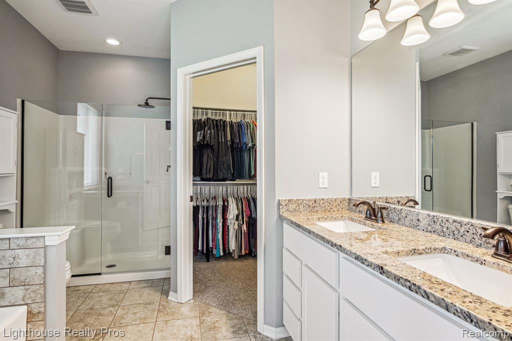 5127 CLYDE Road, Howell, MI 48855 — Photo 22