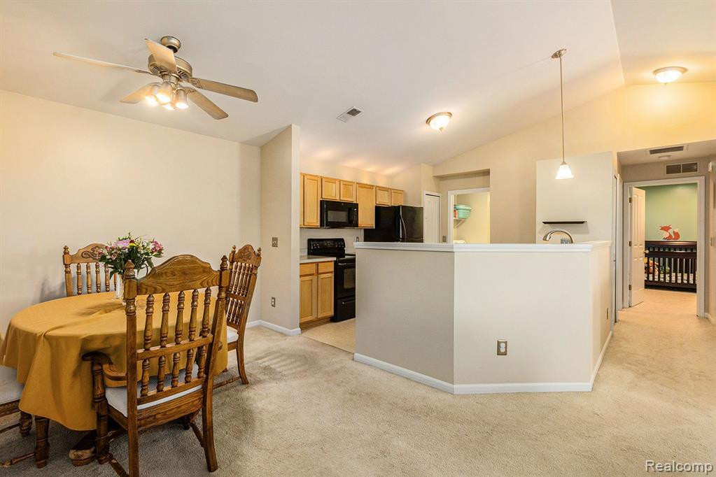 4039 HAMPTON RIDGE Boulevard, Howell, MI 48843 — Photo 9