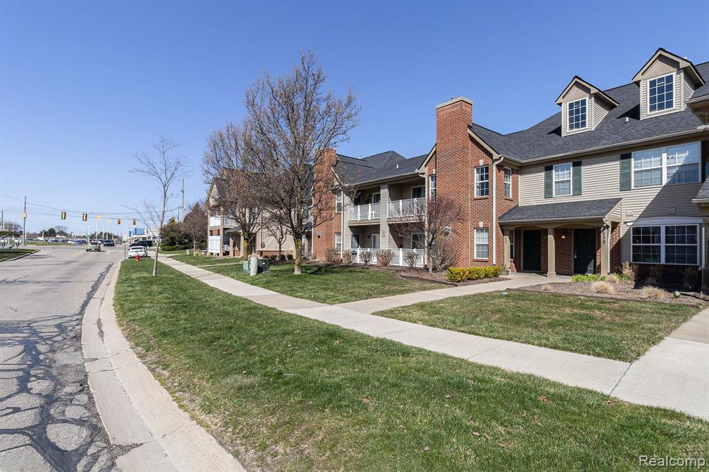 4039 HAMPTON RIDGE Boulevard, Howell, MI 48843 — Photo 26