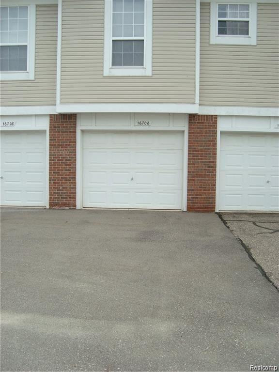 16706 DOVER Drive, 71, Northville, MI 48168 — Photo 16