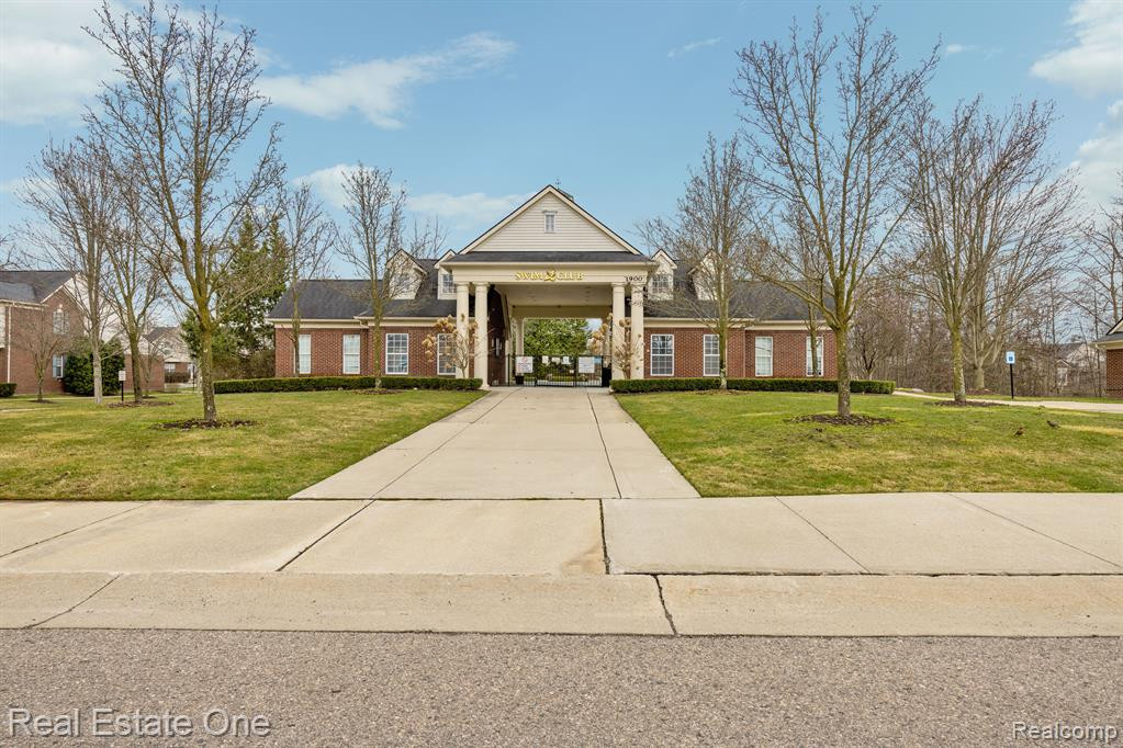 10202 JASMINE Drive, 52, Walled Lake, MI 48390 — Photo 26
