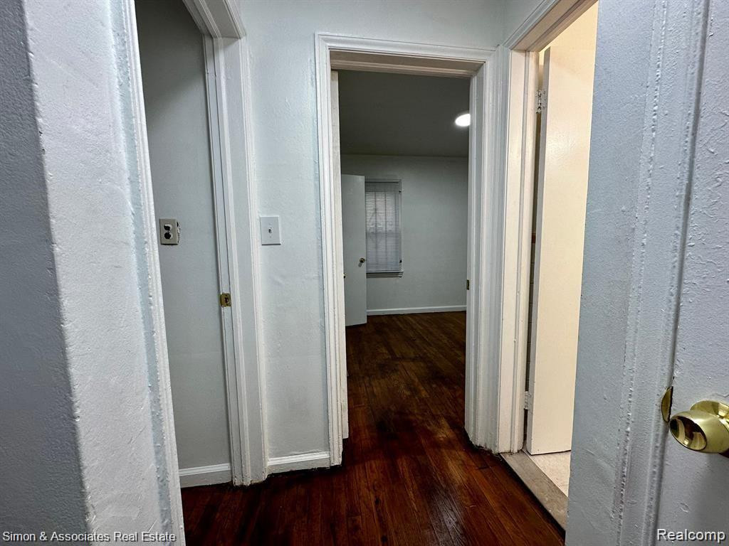 7818 GREENVIEW AVE, Detroit, MI 48228 — Photo 5