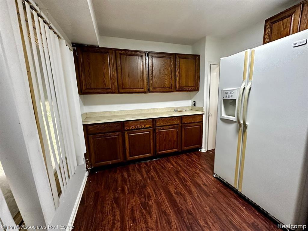 7818 GREENVIEW AVE, Detroit, MI 48228 — Photo 7