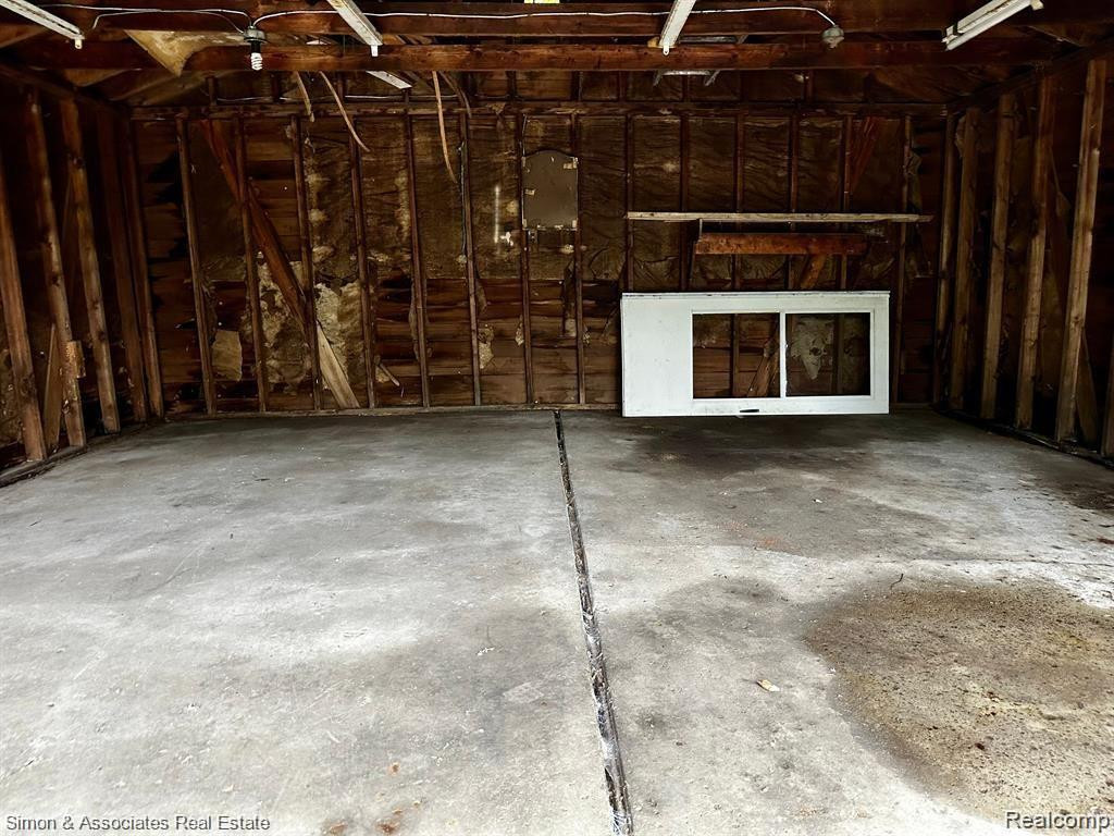 7818 GREENVIEW AVE, Detroit, MI 48228 — Photo 15