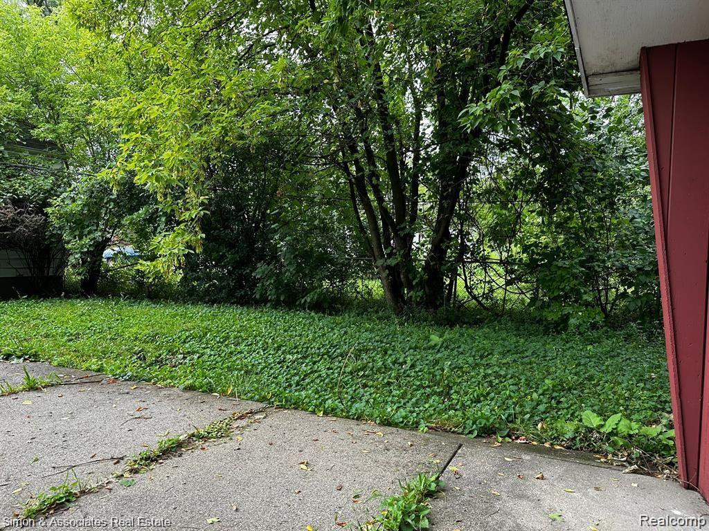 7818 GREENVIEW AVE, Detroit, MI 48228 — Photo 16