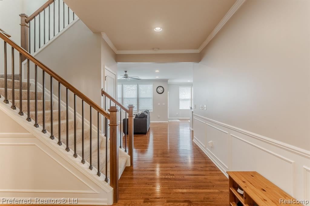 50537 EISENHOWER Drive, Canton, MI 48188 — Photo 5