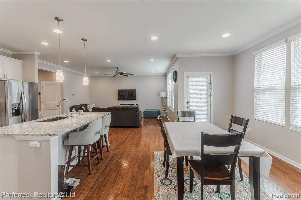 50537 EISENHOWER Drive, Canton, MI 48188 — Photo 12