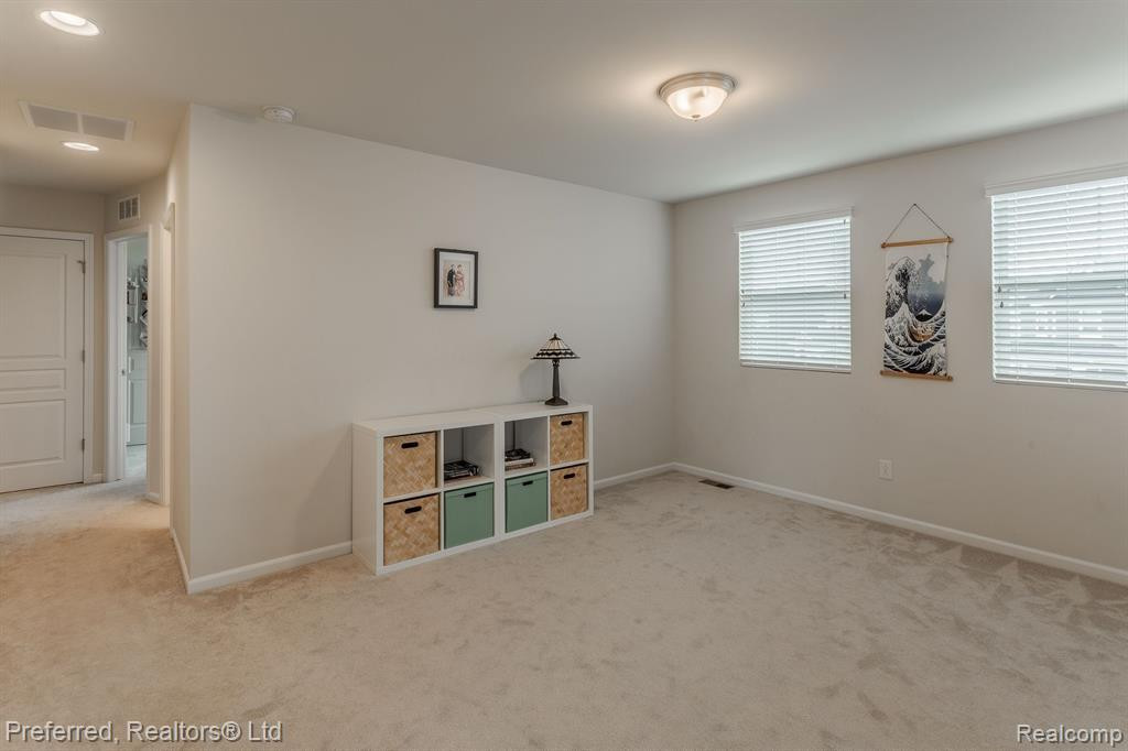 50537 EISENHOWER Drive, Canton, MI 48188 — Photo 24