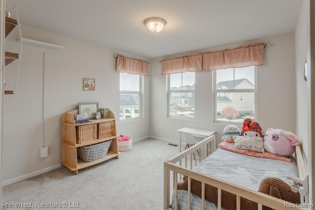 50537 EISENHOWER Drive, Canton, MI 48188 — Photo 30