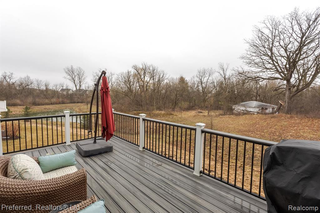 50537 EISENHOWER Drive, Canton, MI 48188 — Photo 35