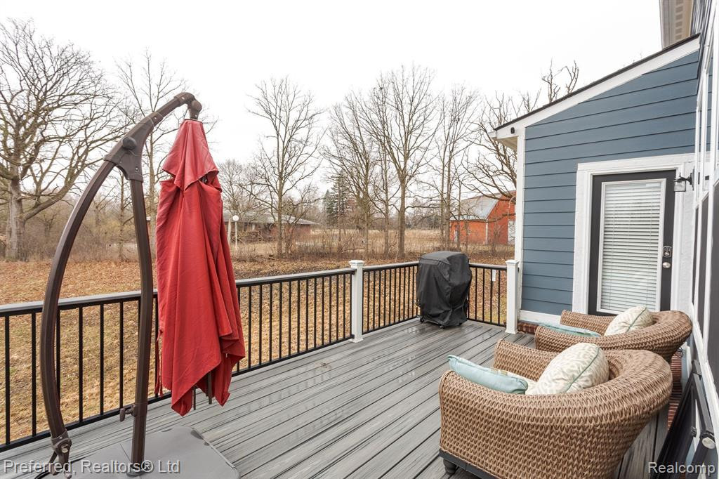 50537 EISENHOWER Drive, Canton, MI 48188 — Photo 36