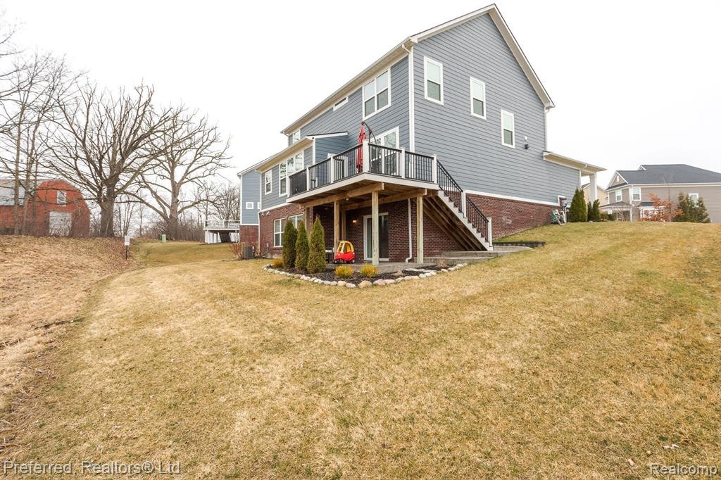 50537 EISENHOWER Drive, Canton, MI 48188 — Photo 38