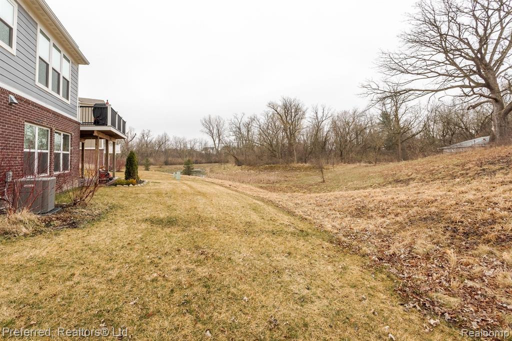 50537 EISENHOWER Drive, Canton, MI 48188 — Photo 43