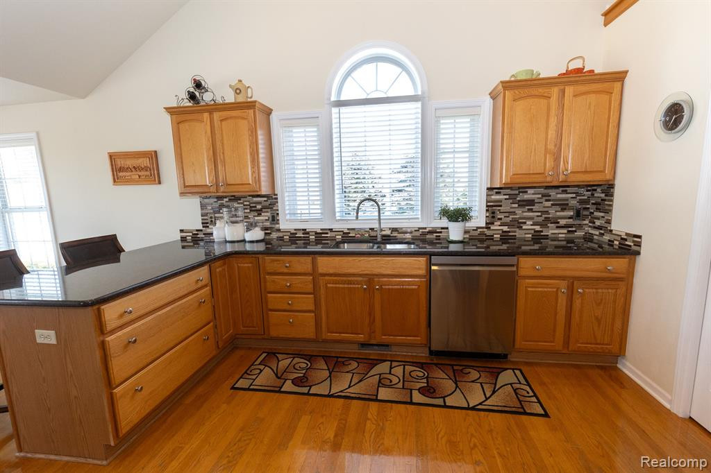 4961 BURNSIDE Road, North Branch, MI 48461 — Photo 9