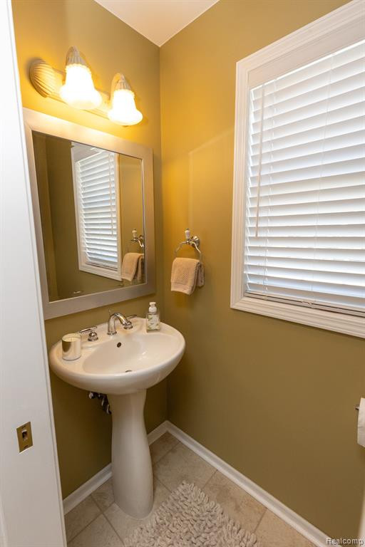 4961 BURNSIDE Road, North Branch, MI 48461 — Photo 37