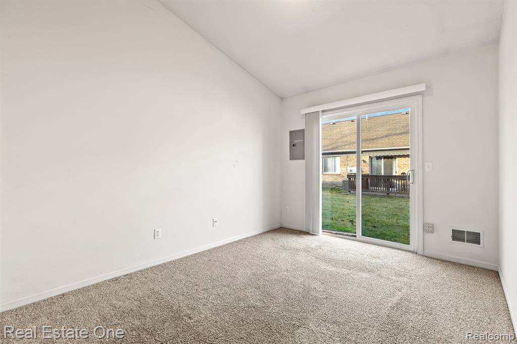 23464 STOFLET Lane, Trenton, MI 48183 — Photo 14