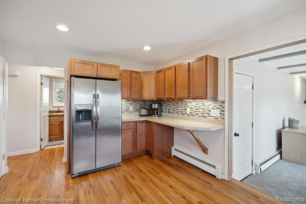 8253 MILLER Road, Swartz Creek, MI 48473 — Photo 16