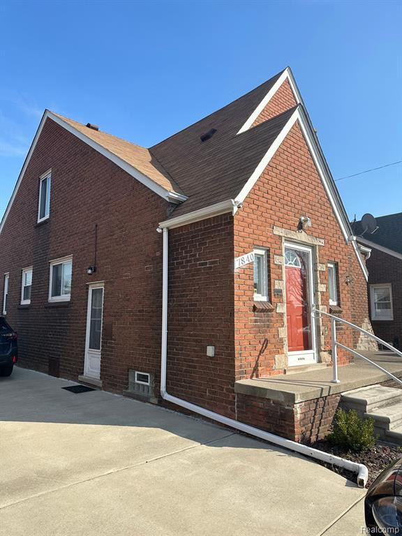 7840 NORMILE Street, Dearborn, MI 48126 — Photo 2