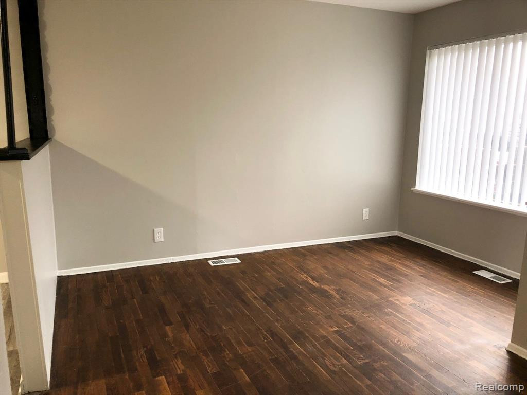 6174 PALMETTO Drive, Mount Morris, MI 48458 — Photo 5
