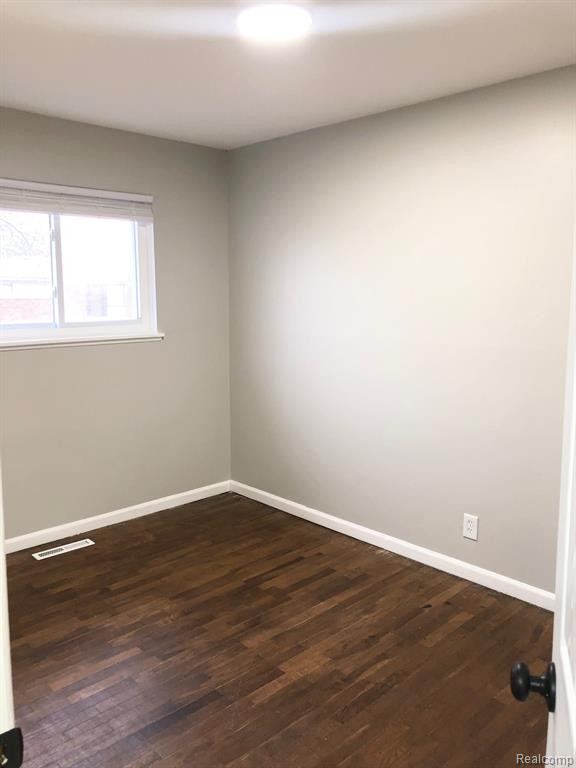 6174 PALMETTO Drive, Mount Morris, MI 48458 — Photo 11