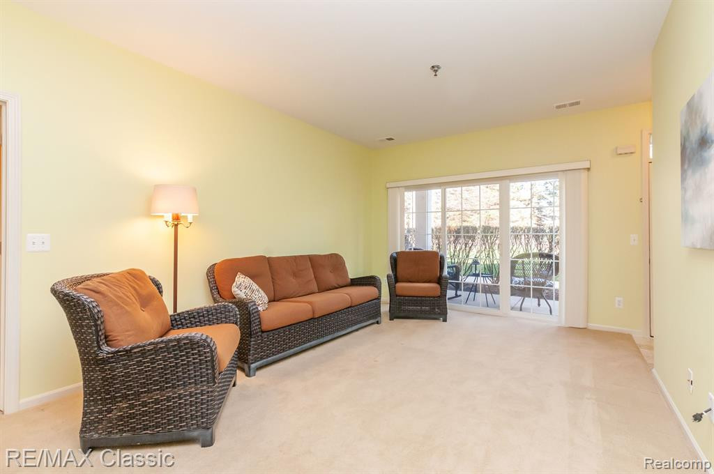 3103 GOLDENEYE Lane, Walled Lake, MI 48390 — Photo 7