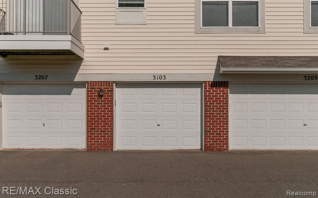 3103 GOLDENEYE Lane, Walled Lake, MI 48390 — Photo 28