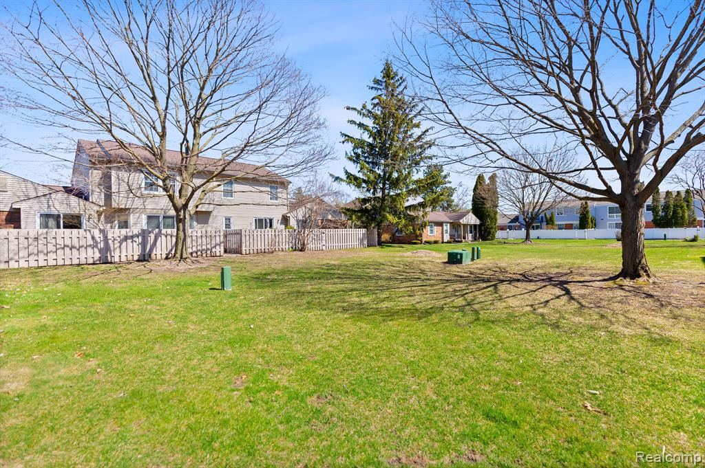 24244 BASHIAN Drive, Novi, MI — Photo 6