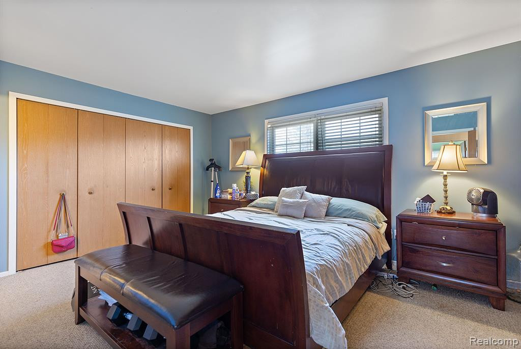 24244 BASHIAN Drive, Novi, MI — Photo 16