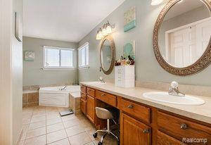 6506 ANNA Drive, Belleville, MI 48111 — Photo 23