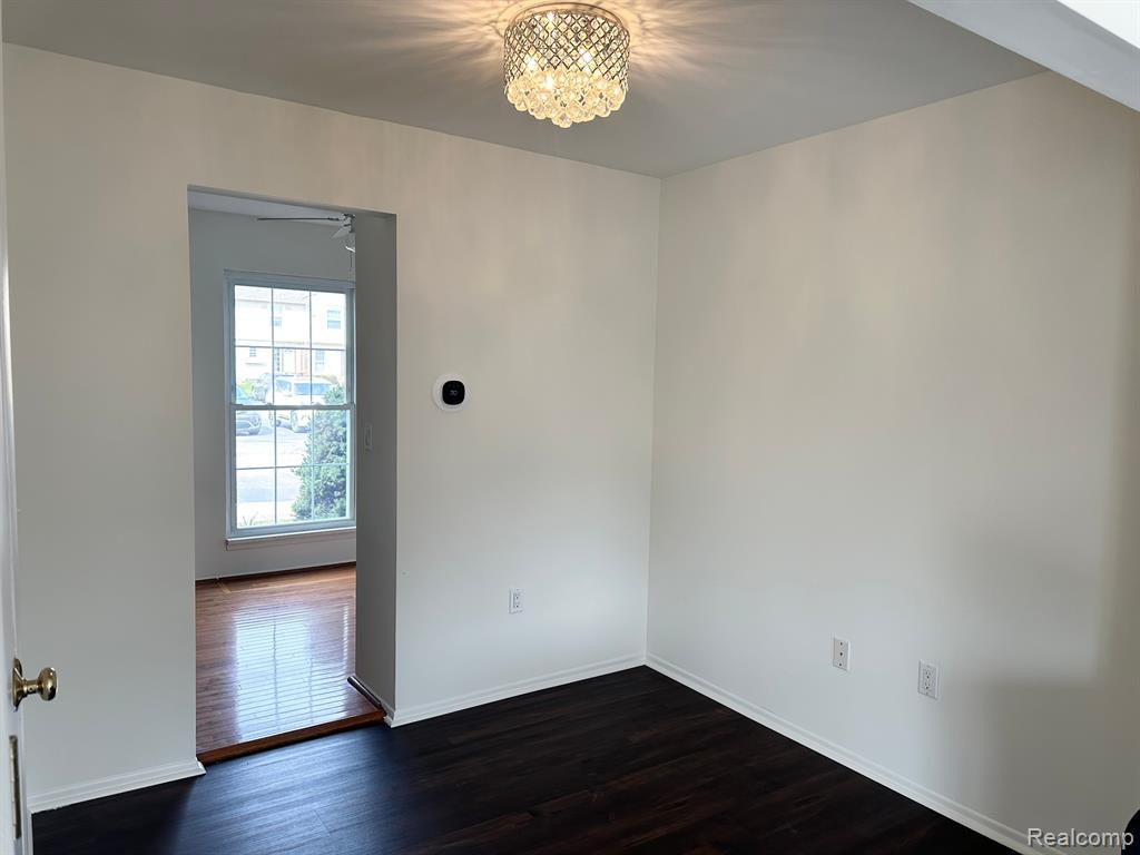 24619 BASHIAN Drive, Novi, MI — Photo 10