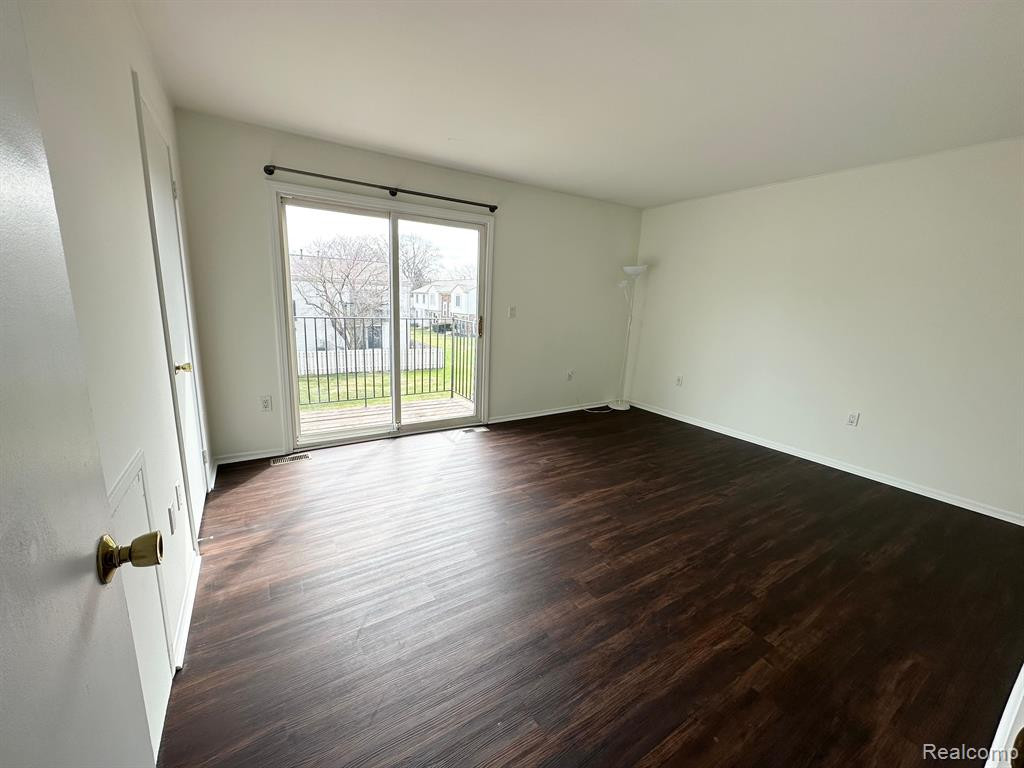24619 BASHIAN Drive, Novi, MI — Photo 26