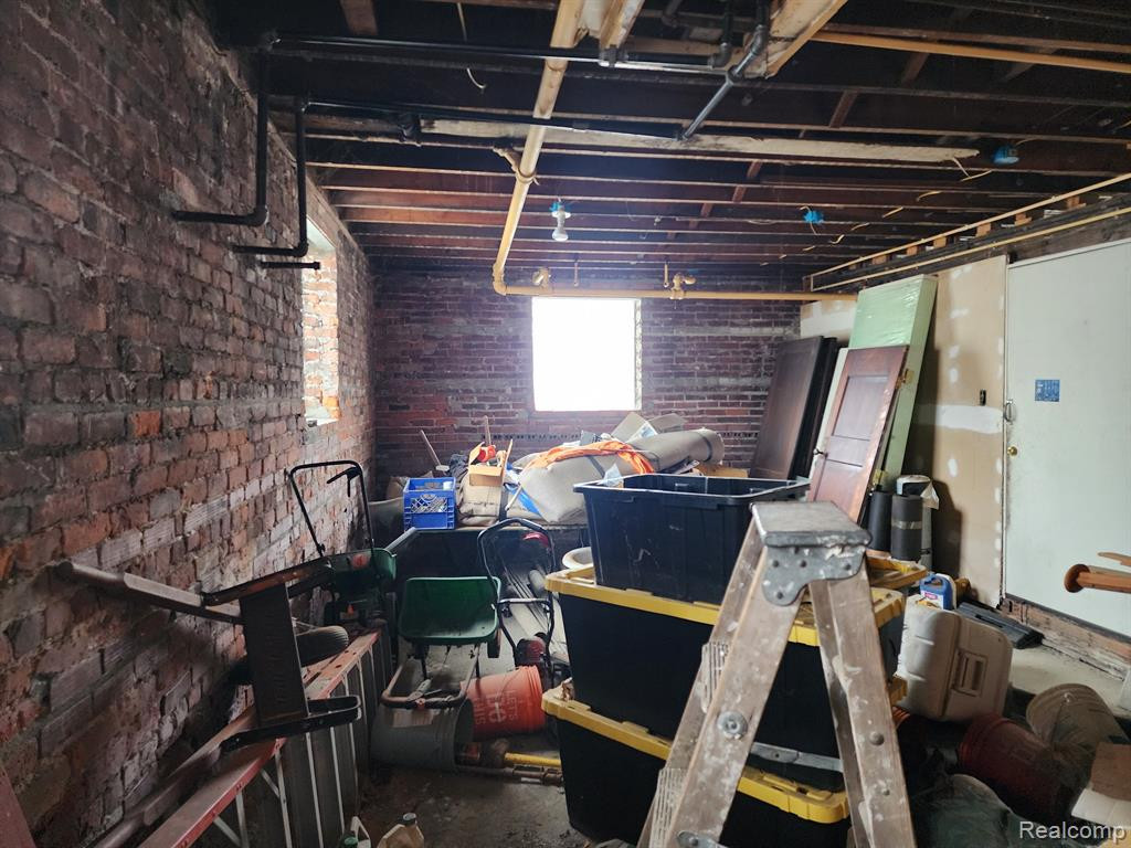 503 ALGER Street, Detroit, MI 48202 — Photo 32