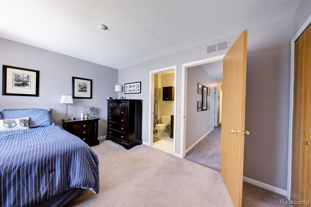 42793 LILLEY POINTE Drive, 144, Canton, MI 48187 — Photo 23