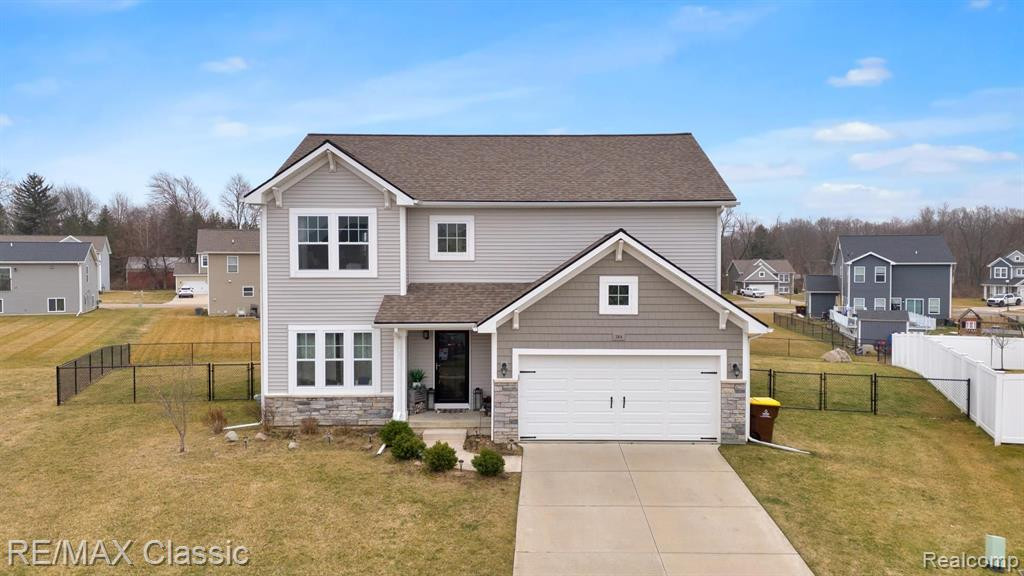 384 VENTURA, Howell, MI 48855 — Photo 3