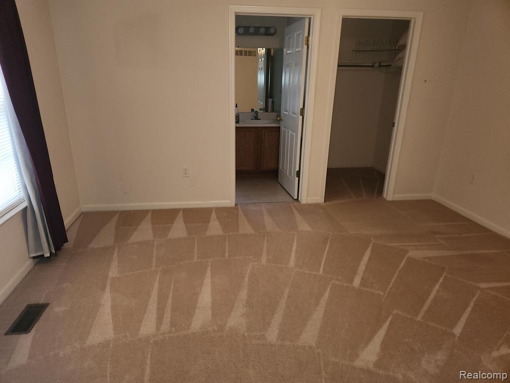 23585 ASHLEY Drive, Flat Rock, MI 48134 — Photo 12
