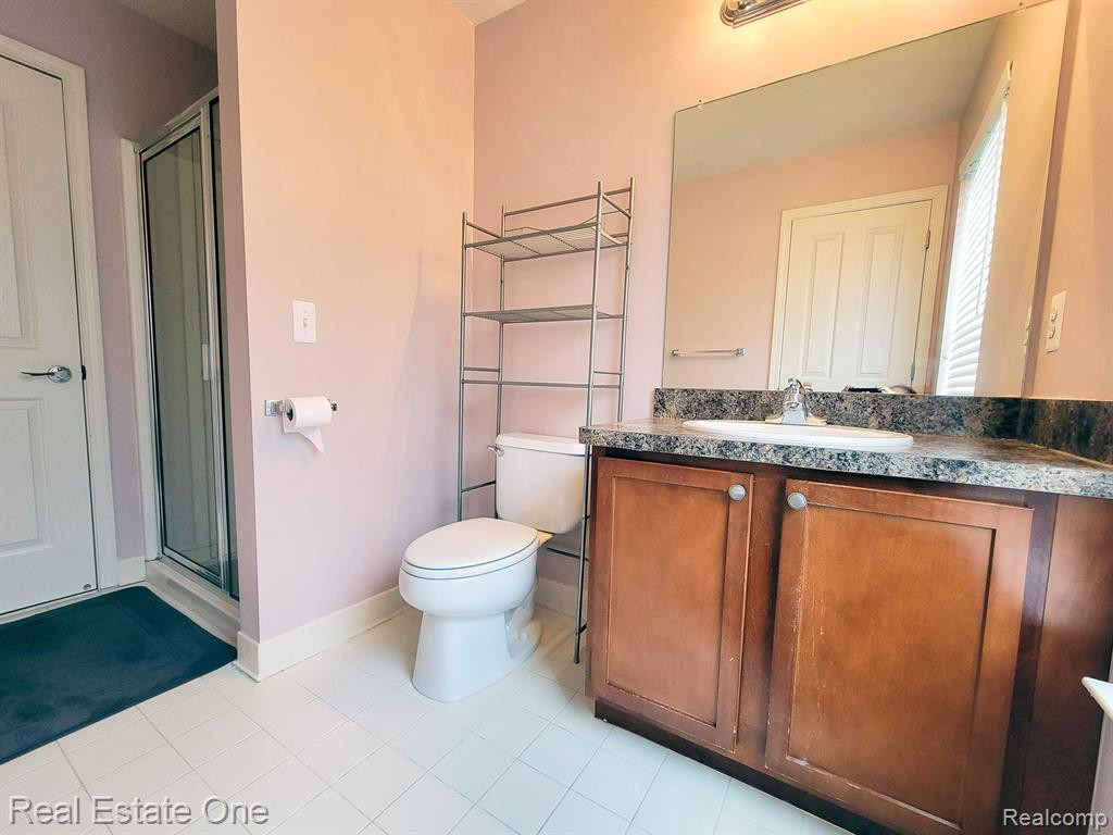 199 CENTER Boulevard, Wixom, MI 48393 — Photo 16