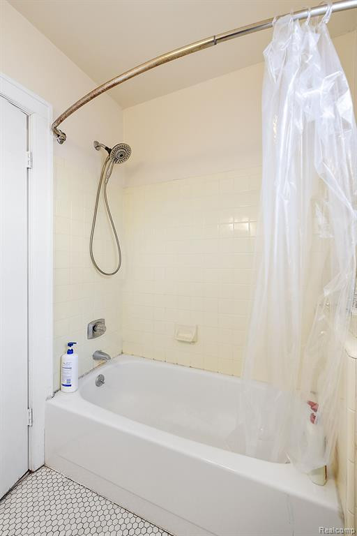 8006 3RD Street, 25, Detroit, MI 48202 — Photo 24