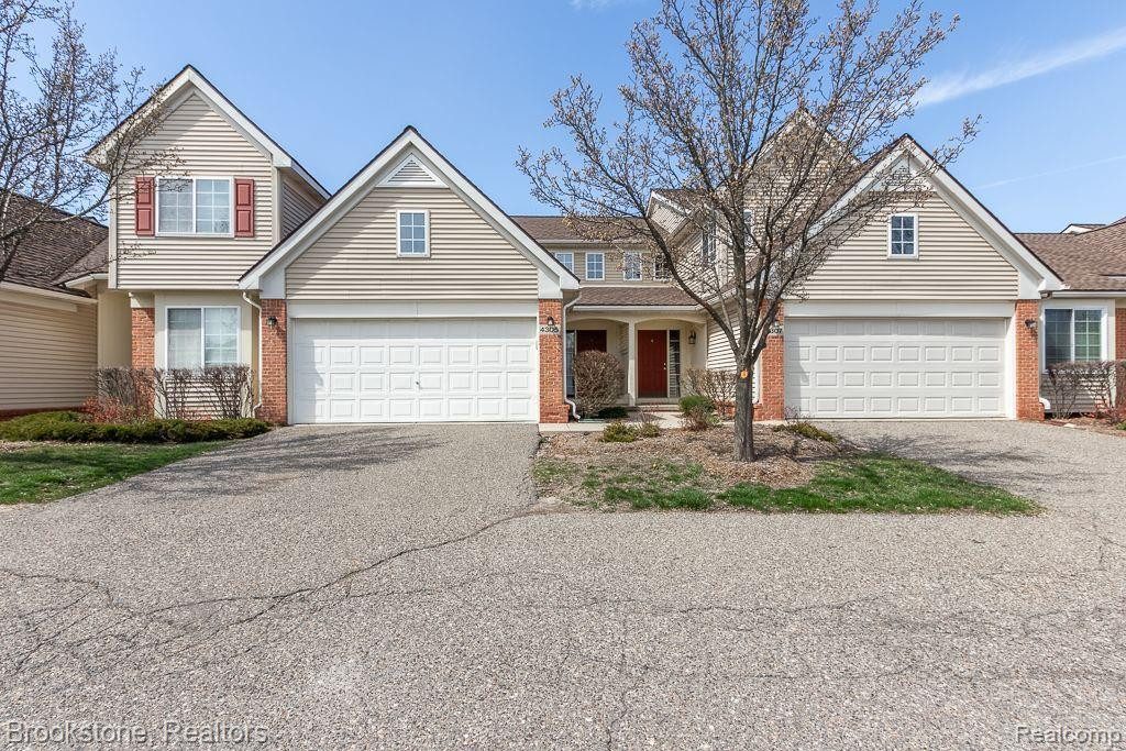 4305 WILLOW VIEW Court, Howell, MI 48843 — Photo 2