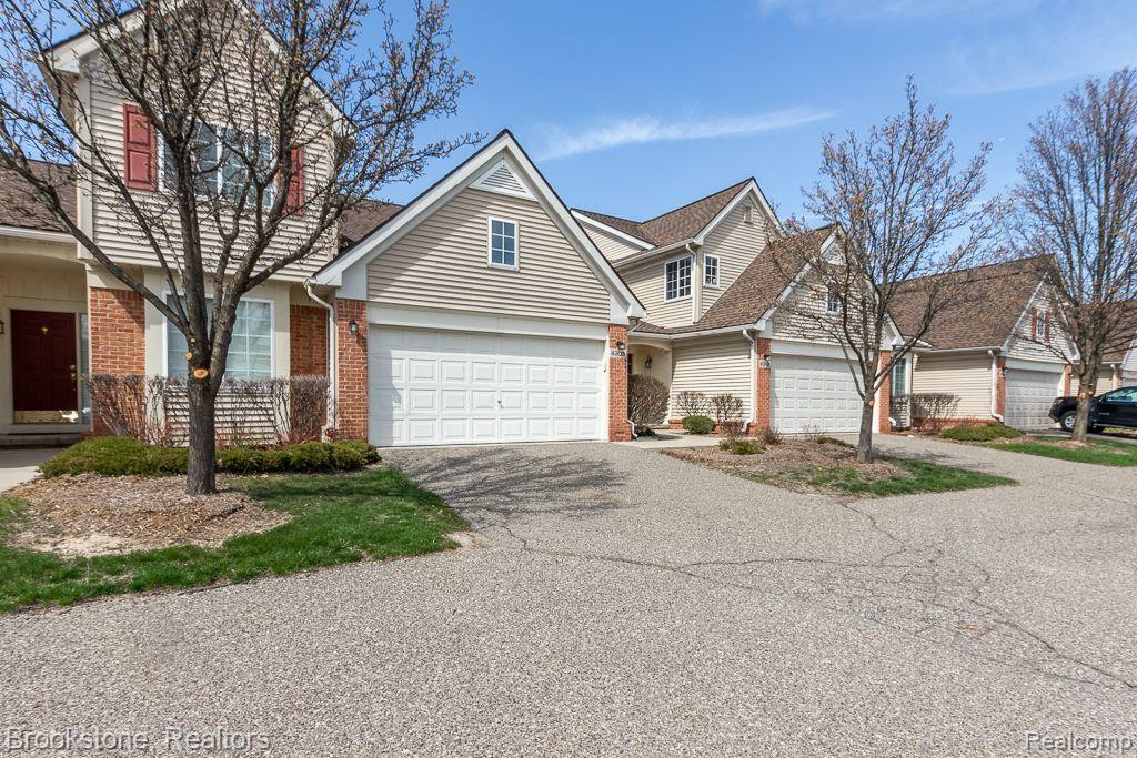4305 WILLOW VIEW Court, Howell, MI 48843 — Photo 3