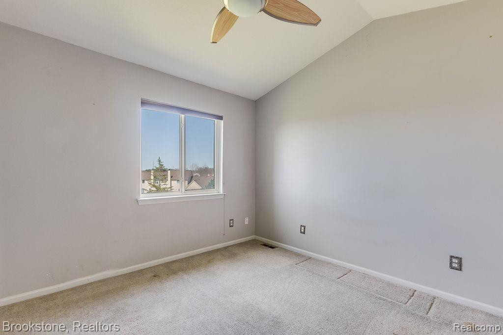 4305 WILLOW VIEW Court, Howell, MI 48843 — Photo 26