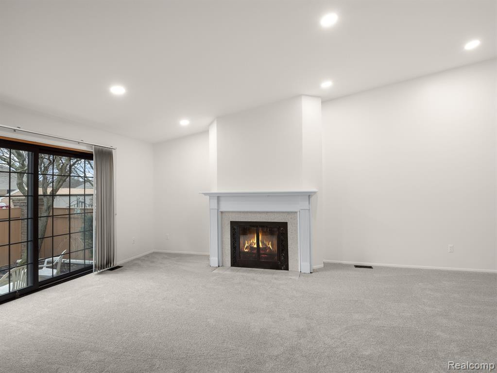 40054 CROSSWINDS, Novi, MI — Photo 6