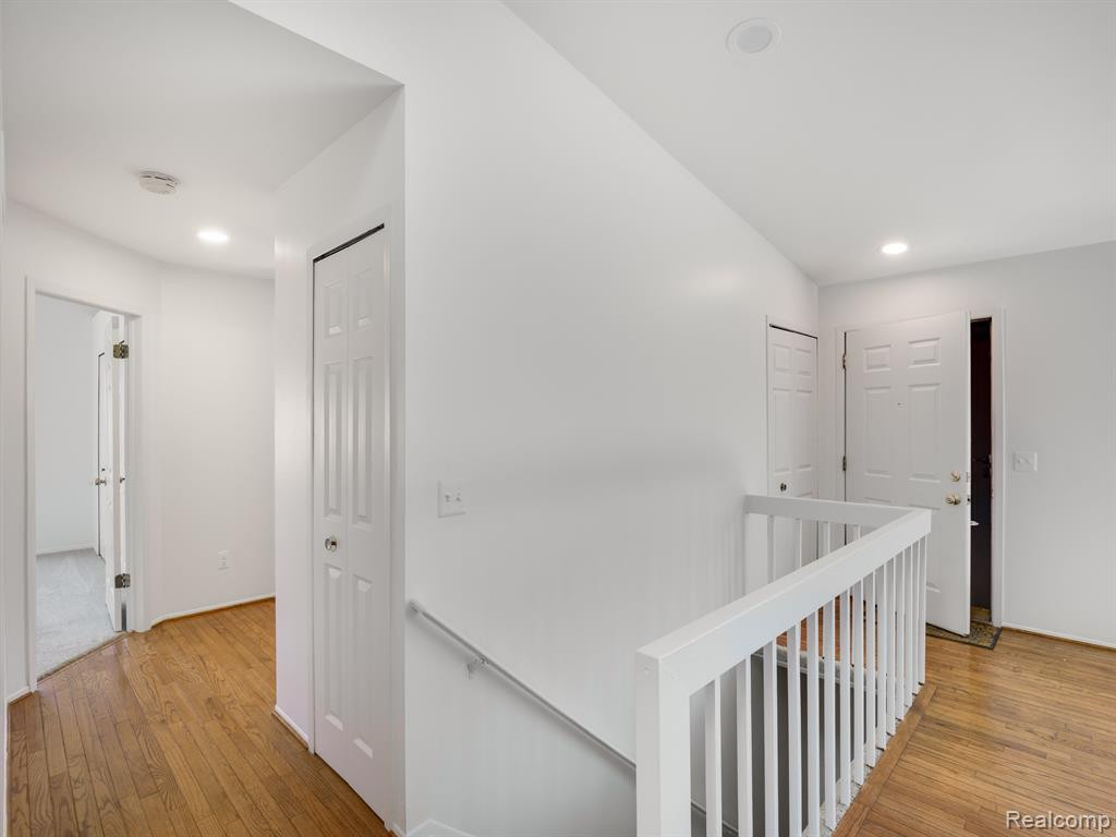 40054 CROSSWINDS, Novi, MI — Photo 11