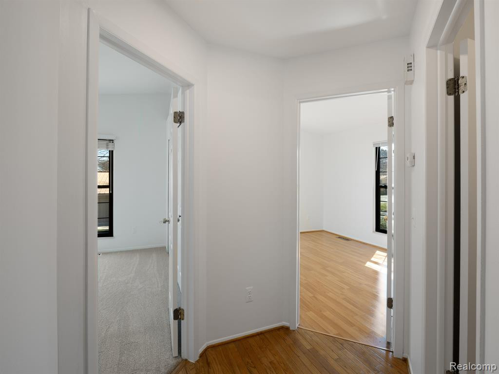 40054 CROSSWINDS, Novi, MI — Photo 12