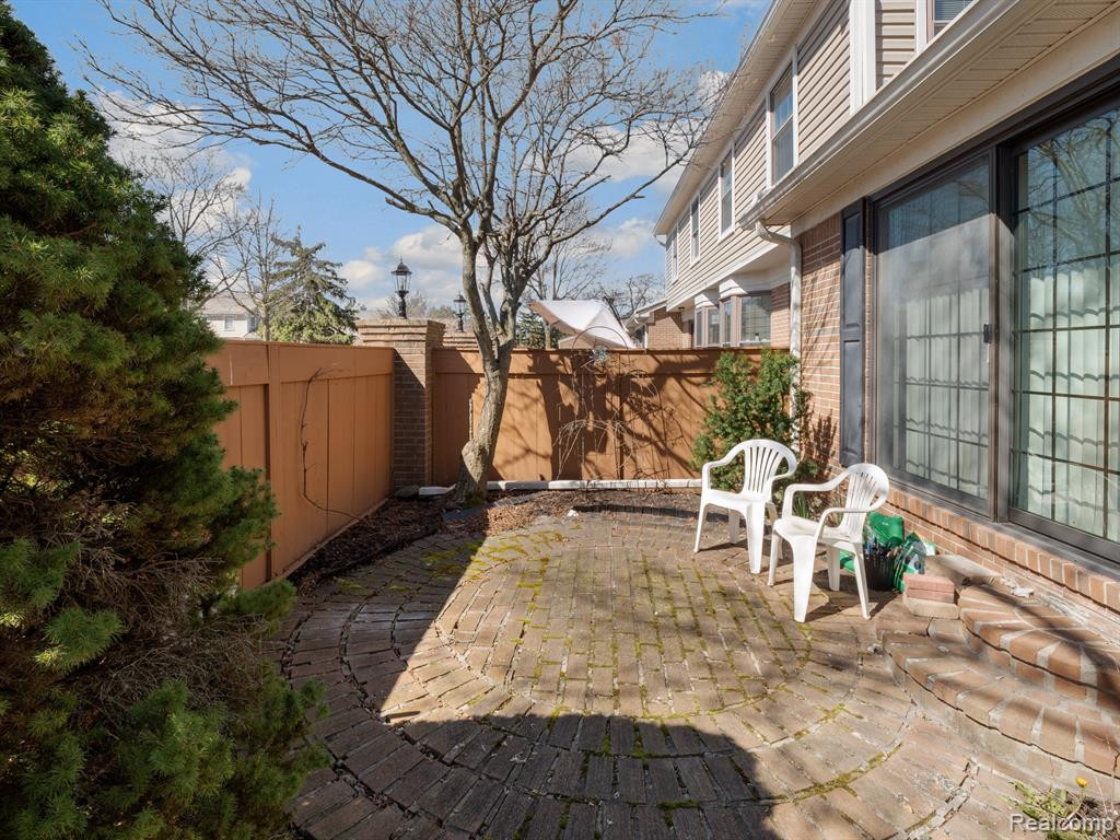 40054 CROSSWINDS, Novi, MI — Photo 28