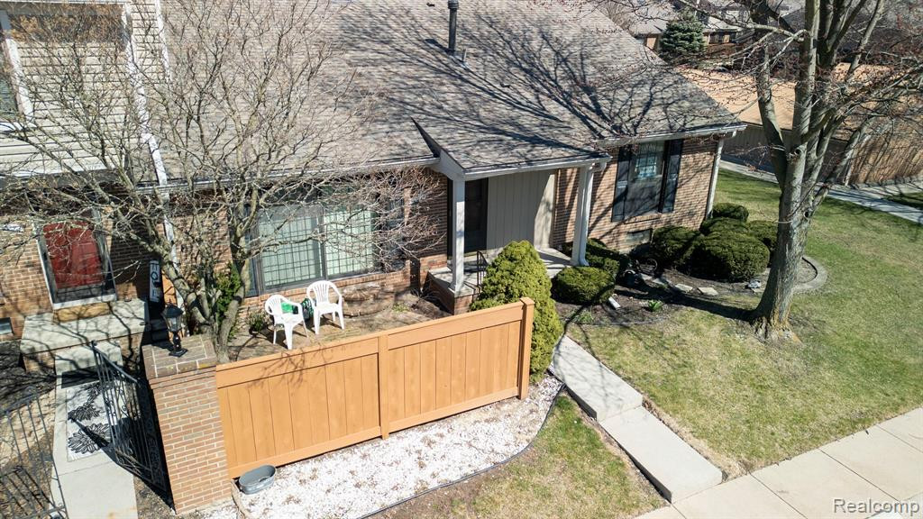 40054 CROSSWINDS, Novi, MI — Photo 31