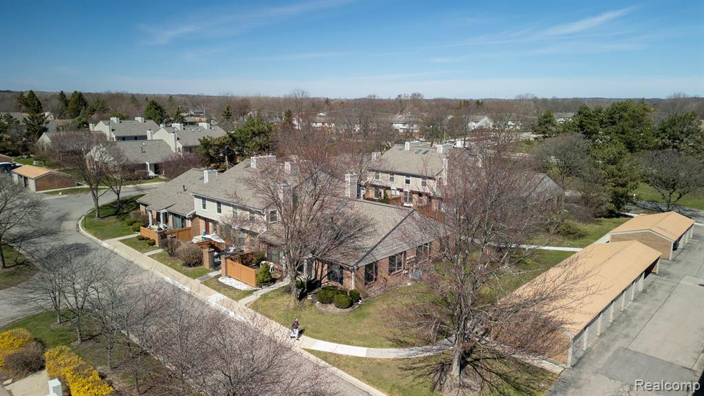 40054 CROSSWINDS, Novi, MI — Photo 34